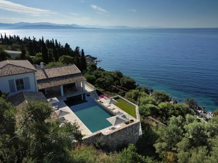 Image of The Sea and Rock Estate